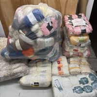 毛糸 編み物 手芸材料 毛100 アクリル100 混合もヘアなど まとめて 160サイズ